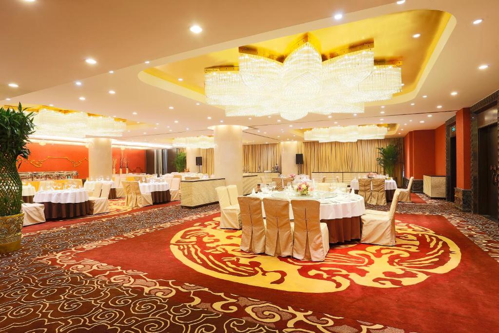 Ritan Hotel Downtown Beijing Bagian luar foto